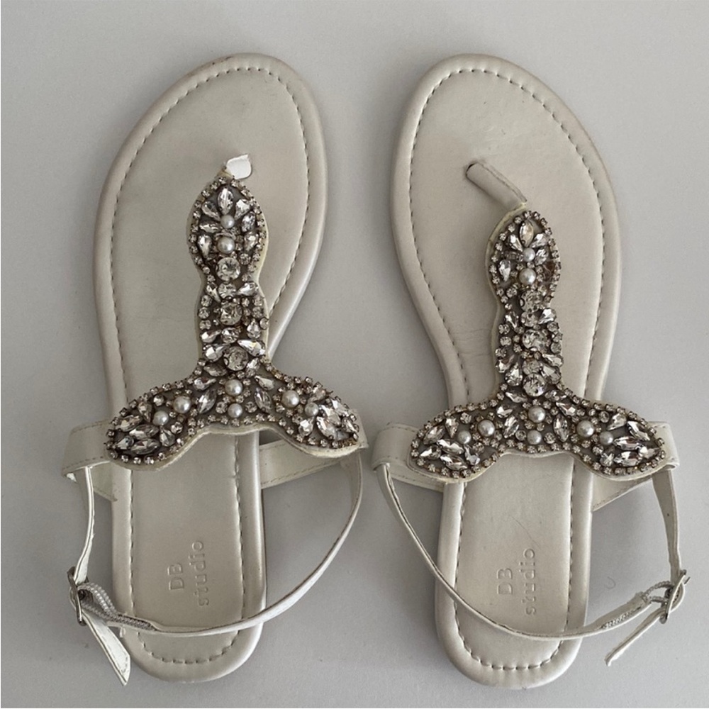 Bejeweled sandals☀️💎